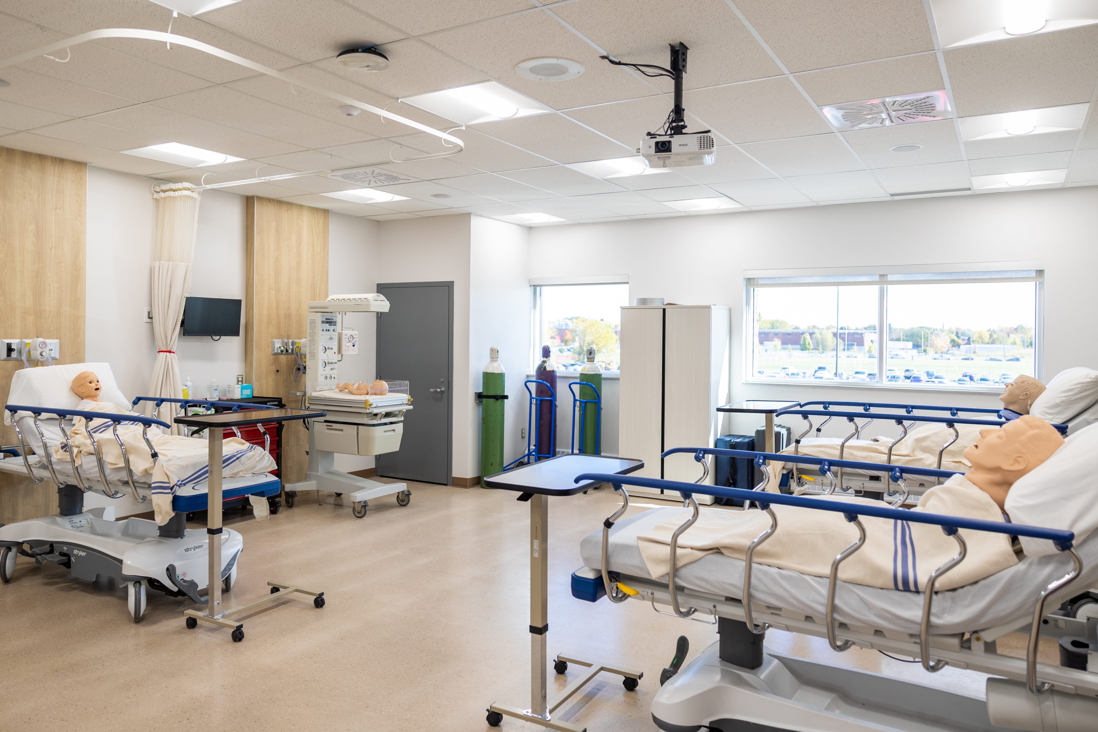 Nouveaux laboratoires spécialisés : le Cégep Drummond renforce l’expérience pratique de ses étudiantes et étudiants